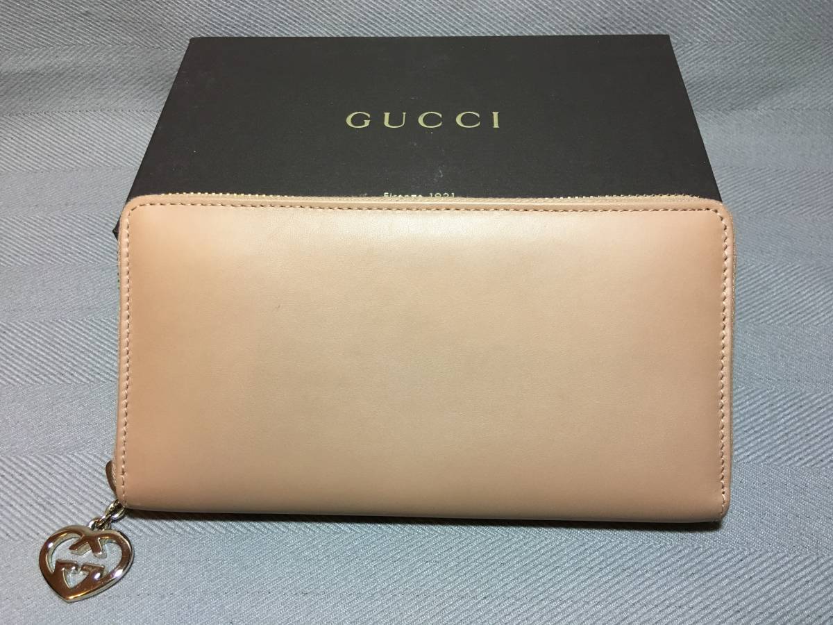 新品 本物 グッチ レザー ラウンドファスナー 長財布 ベージュ ハート モチーフ GUCCI ロゴ 革 ラブリー