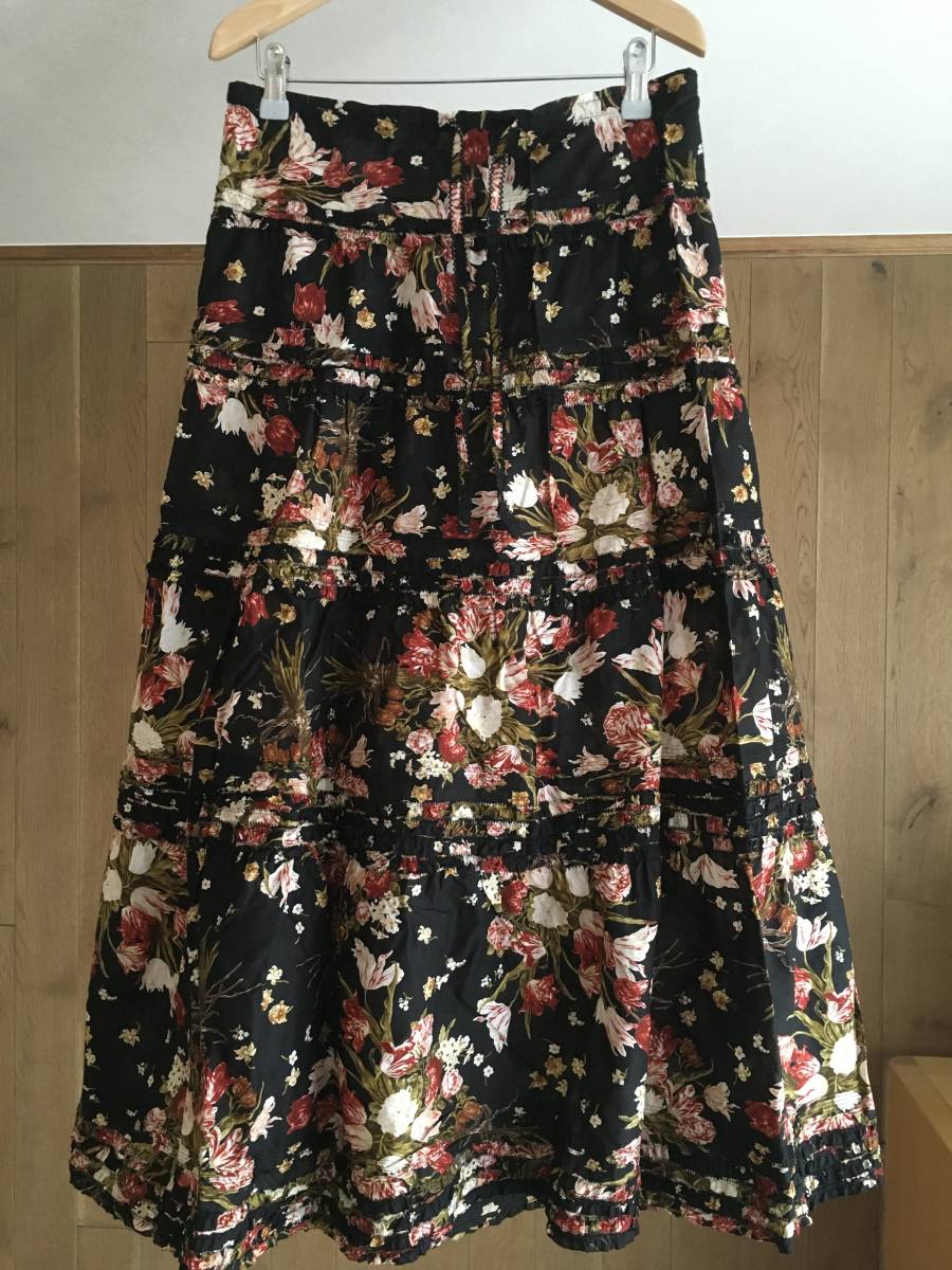 新品入荷 即決 TM ISAO(カネコイサオ) フラワー 花柄 スカート 美品