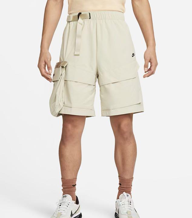 新品 NIKE TECH PACK Shorts XL 15 400円 ハーフパンツ ボディ 新品 NIKE TECH PACK Shorts XL 15 400円 ハーフパンツ ボディ