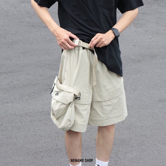 新品 NIKE TECH PACK Shorts XL 15 400円 ハーフパンツ ボディ 新品 NIKE TECH PACK Shorts XL 15 400円 ハーフパンツ ボディ