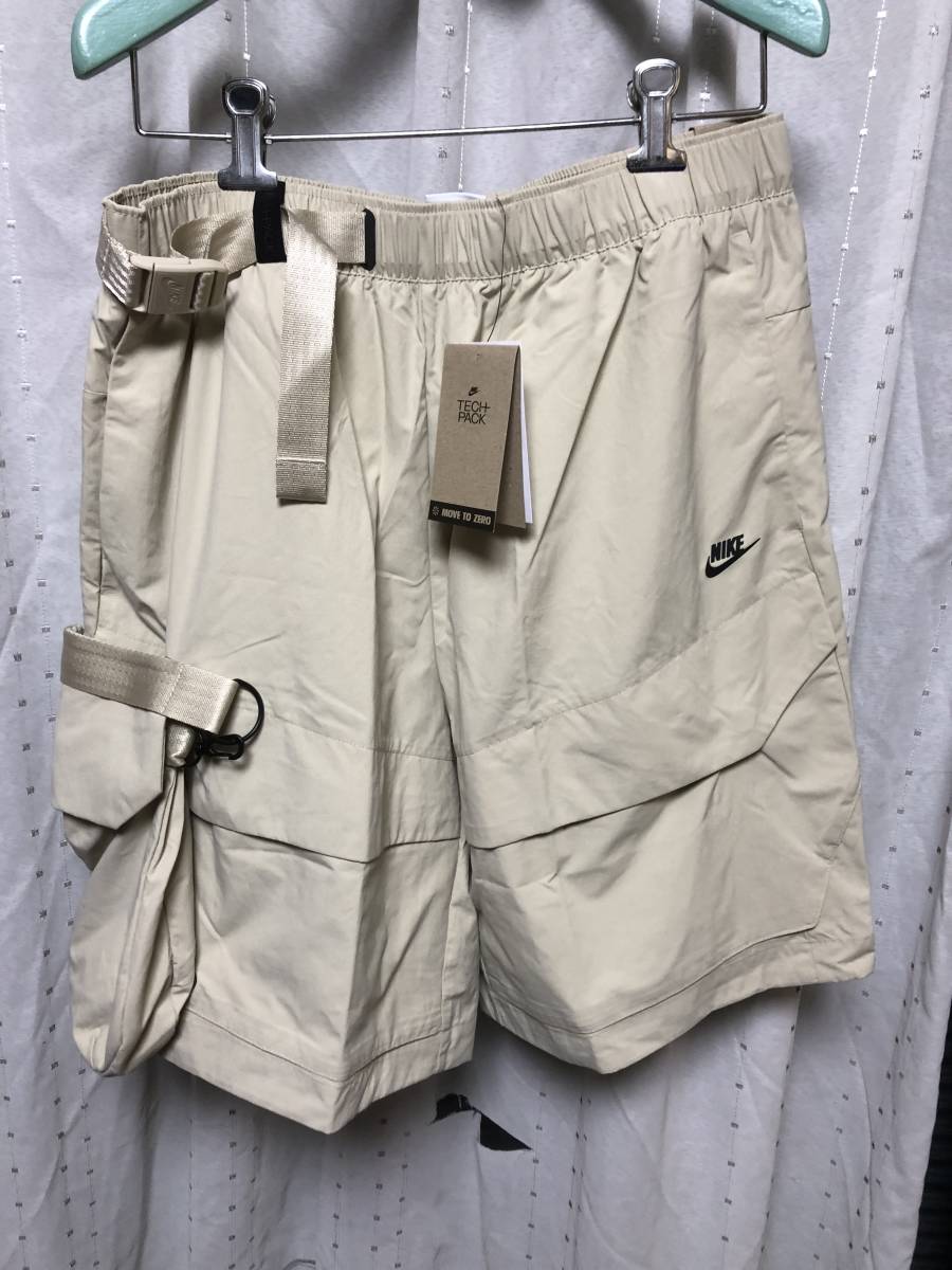 新品 NIKE TECH PACK Shorts XL 15 400円 ハーフパンツ ボディ 新品 NIKE TECH PACK Shorts XL 15 400円 ハーフパンツ ボディ