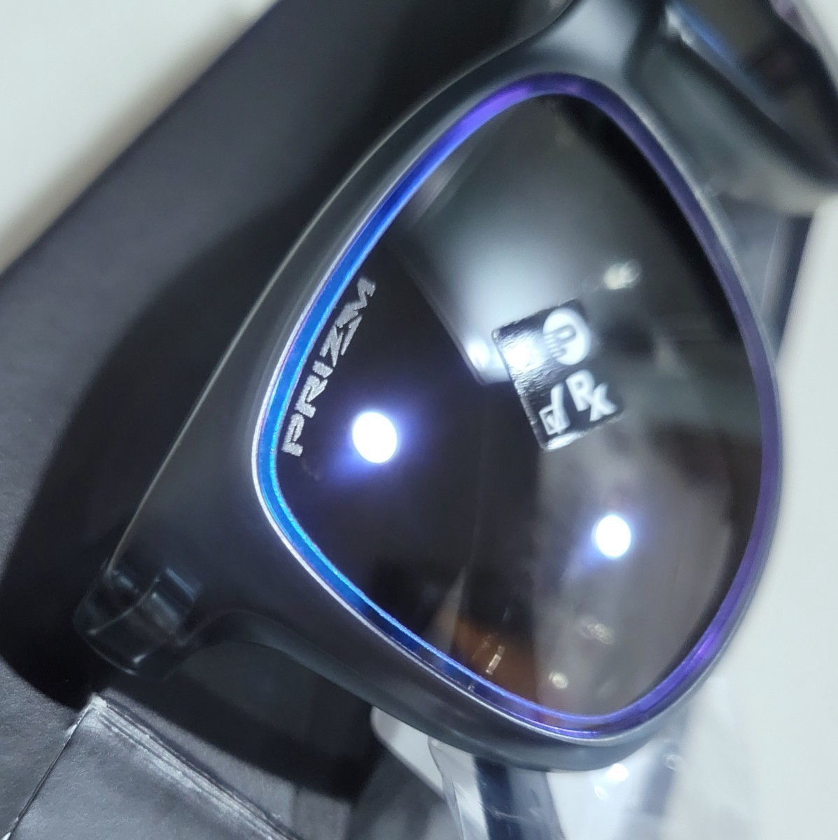 売れ筋介護用品も! TRILLBE OAKLEY 新品 正規品 X OO9340-1552