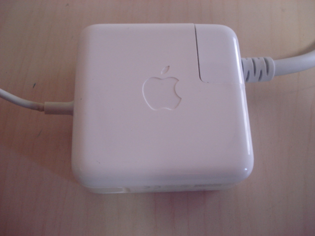 [送料無料 即決] Apple 純正ACアダプタ 45W MagSafe Power Adaptor A1374 USED_画像3
