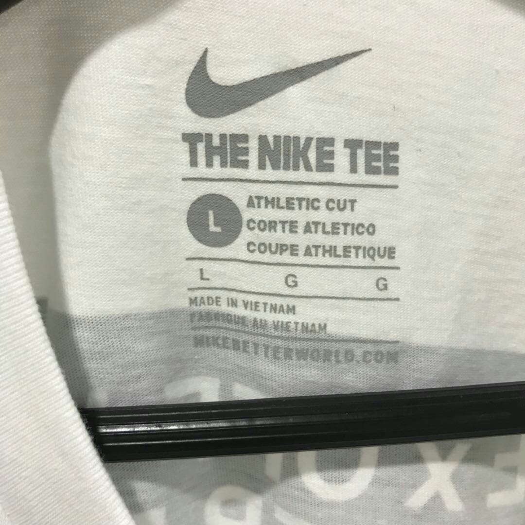 Nike Off足球包Nike T卹短袖白色L Nike Off soccer pack ナイキ Ｔシャツ　半袖　ホワイト　L