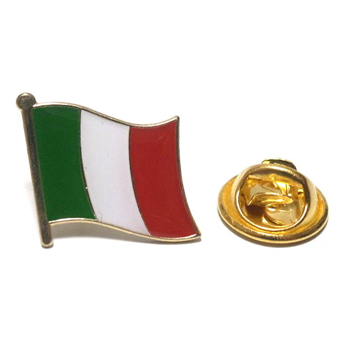 ラペルピン★ピンズ　イタリア　Italy　トリコローレ　国旗　フラッグ　はためく　なびく　18×15 mm　pin-1292_画像1