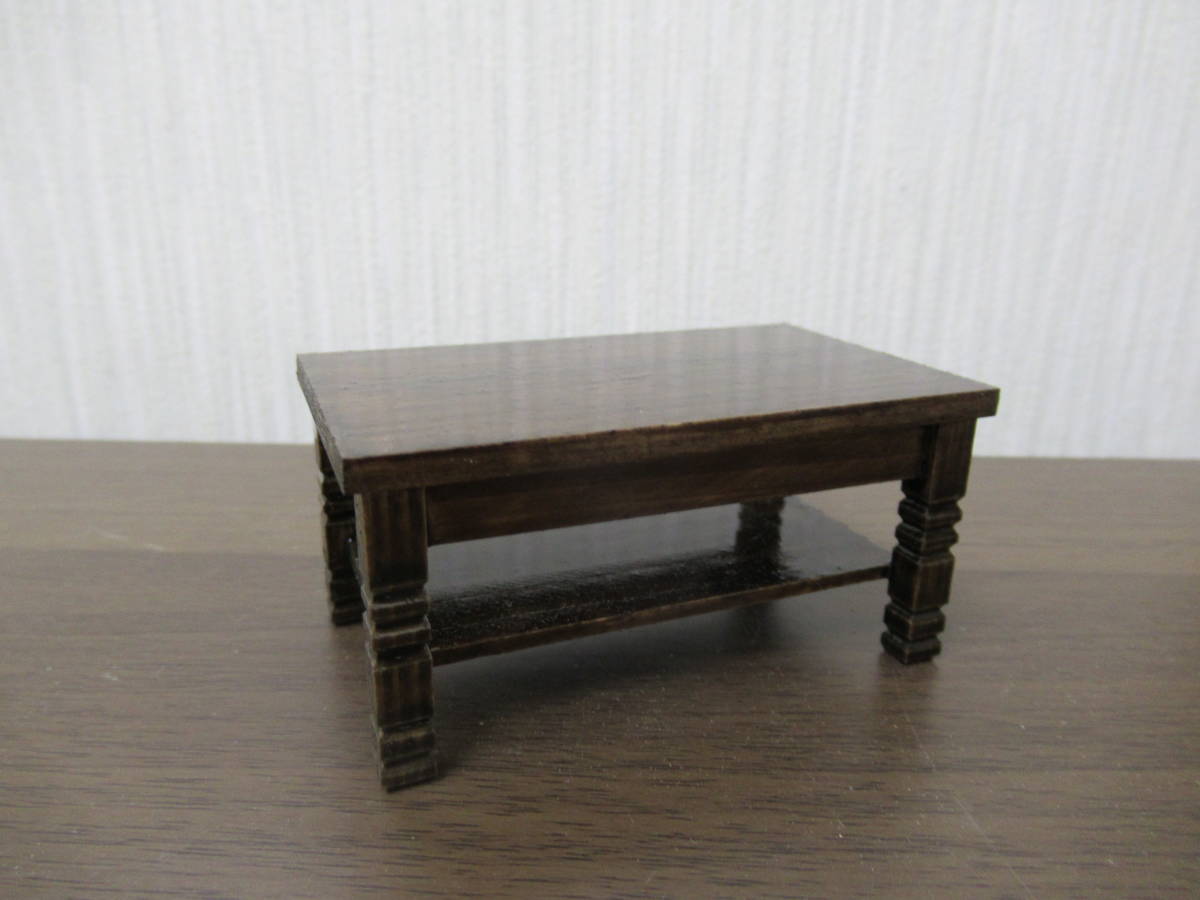  hand made * miniature *1/12 scale * wooden furniture * low table *G