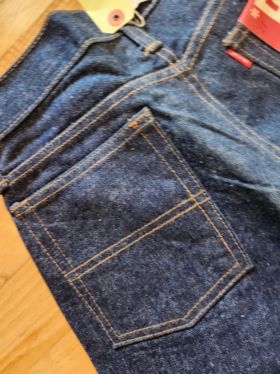 M-66 1970年代製　送料込■レア　B.V.D. JEANS 　2502 フレアージーンズ　富士紡績　インクブルー　　W28_画像4