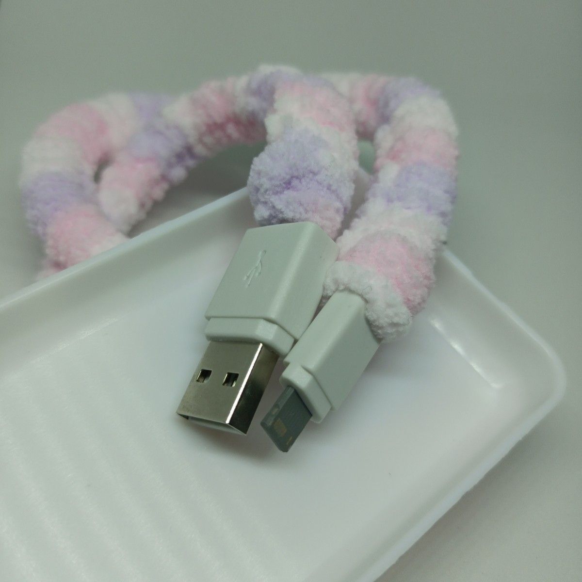 iPhone 充電コード 50cm ハンドメイドリメイク パステル ピンク ふわふわ 韓国 可愛い 個性的