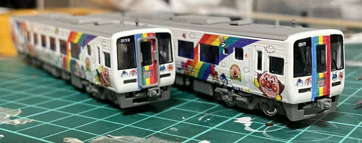 KATO JR四国2000系 アンパンマン列車 KATO JR四国2000系 アンパンマン列車