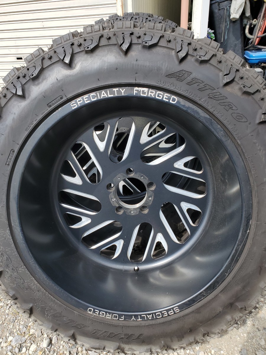  кованый SPECIALTY FORGED. .... человек нет! Land Cruiser 100 Tundra Sequoia Land Cruiser 200