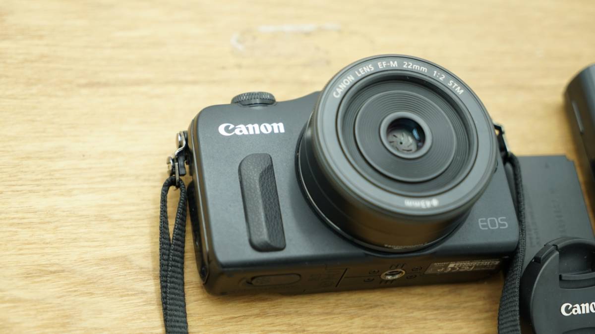 8360 美品 Canon EOS M + EF-M 22mm 2 STM_画像2