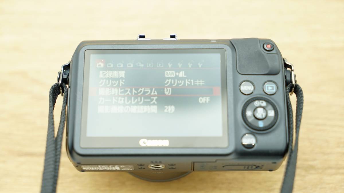 8360 美品 Canon EOS M + EF-M 22mm 2 STM_画像7