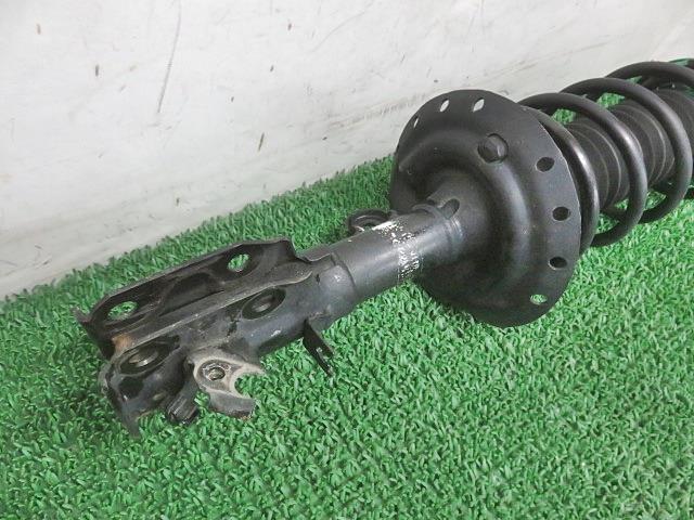 [中古] H28/6 グレイス DBA-GM6 左フロントストラット 51621-T9S-J01 340238_画像4