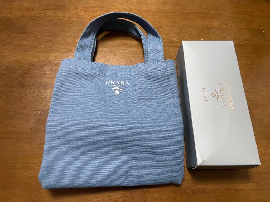 プラダ Pradaミニトートバッグ ブルー ノベルティ|Yahoo!フリマ プラダ Pradaミニトートバッグ ブルー ノベルティ|Yahoo!フリマ