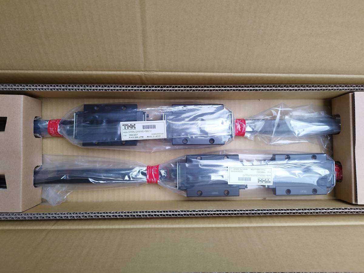 new goods LM guide THK SHS25LC2KKFME+700LF-II block x2 piece new goods LM guide THK SHS25LC2KKFME+700LF-II block x2 piece