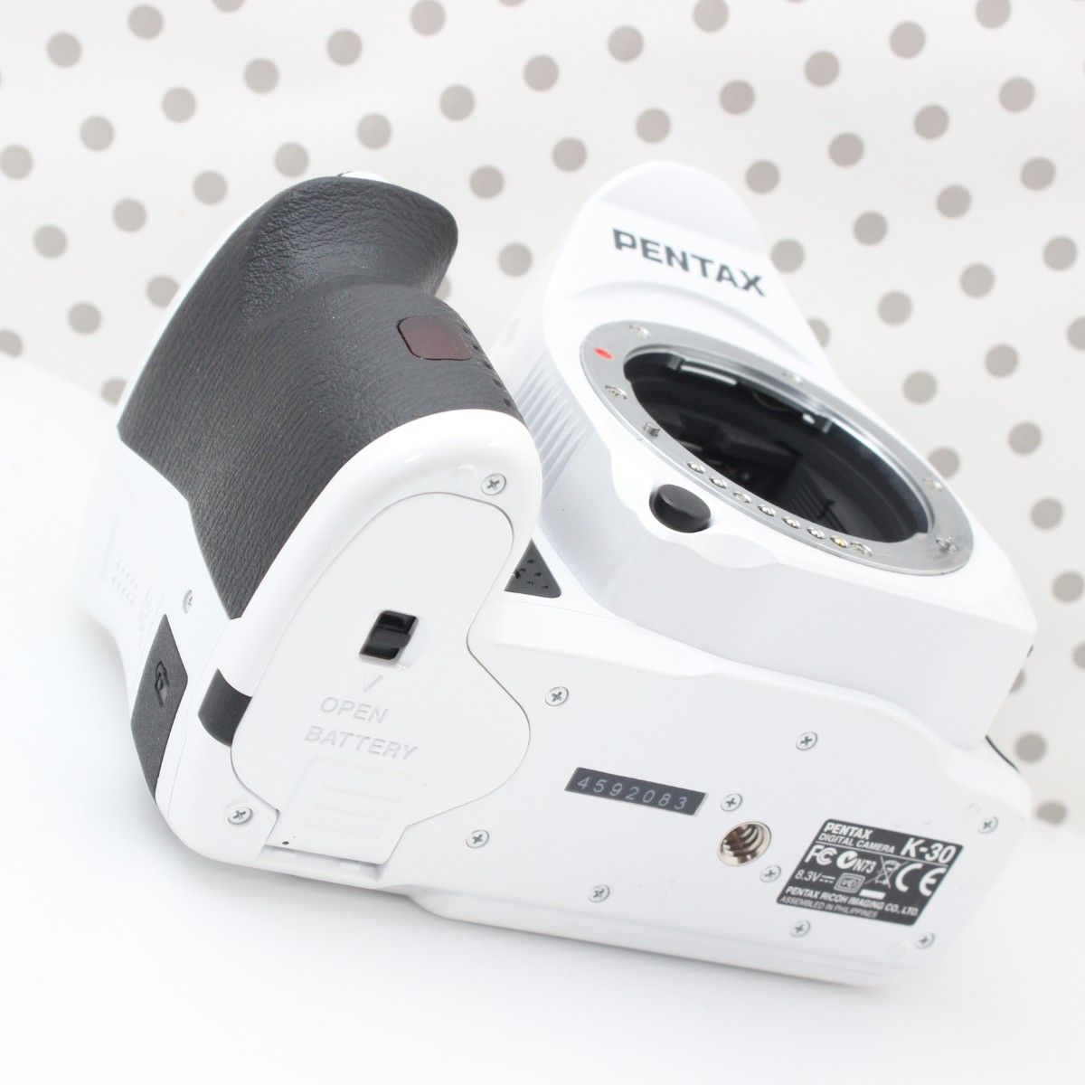☆WiFi SDカード付き☆ ペンタックス K-30 一眼レフカメラ ホワイト