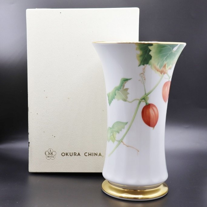 おすすめの人気 大倉陶園 OKURA からす瓜 Limited Edition 限定品 花瓶