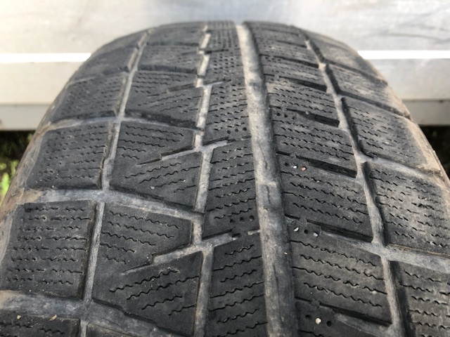 16 インチ 冬 スタッドレス タイヤ 2本 セット 205/60R16 残溝約3.5mm 2019年製 ブリヂストン ICEPARTNER 2_画像4