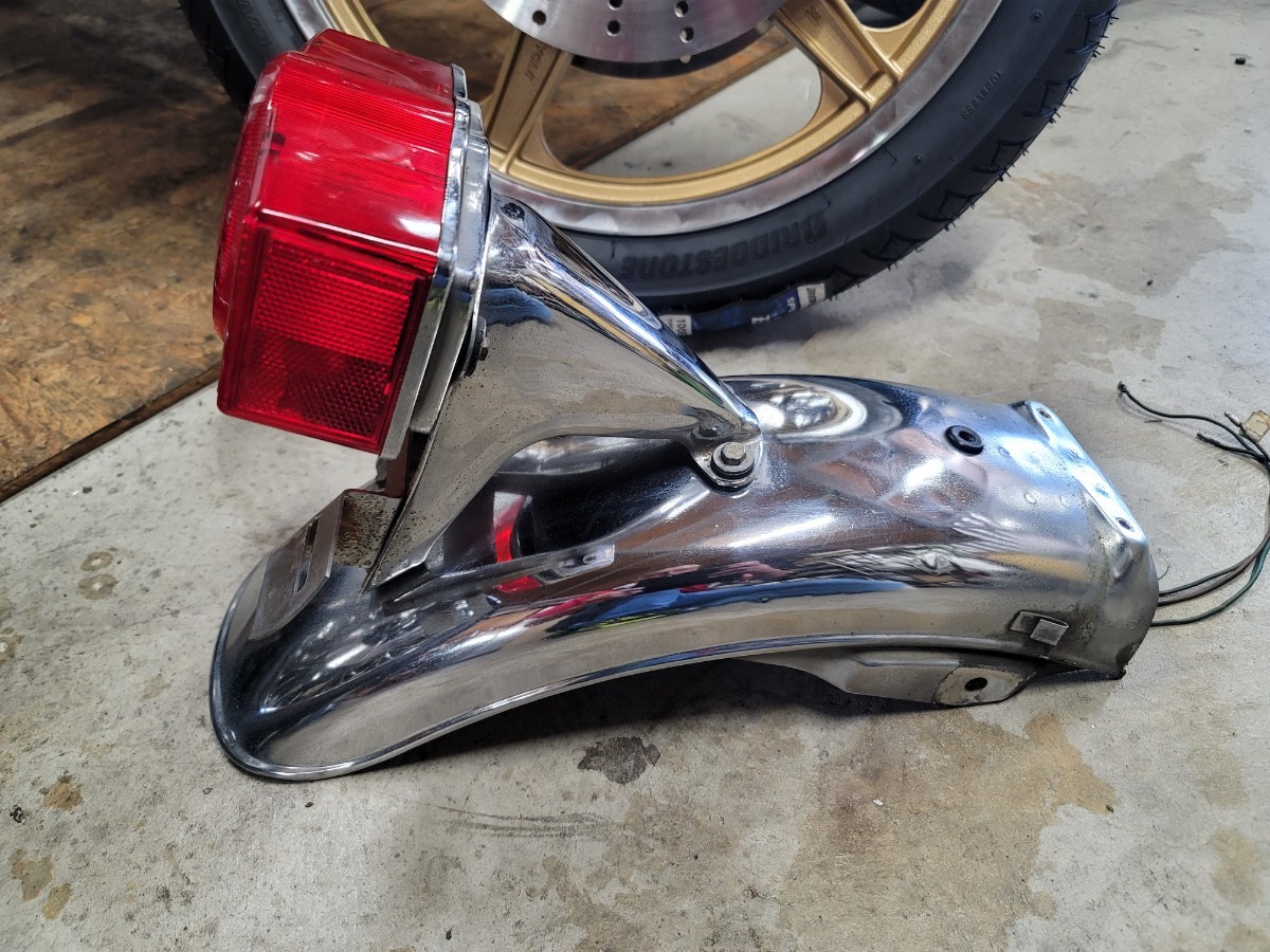 CB750☆CB750FOUR☆CB750K☆CB750K4☆純正☆リヤフェンダー(リア