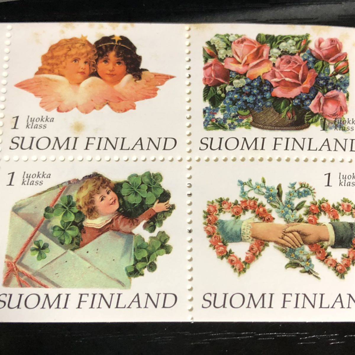 suomi finland フィンランド共和国　切手８種　ミニアルバム　未使用_画像3