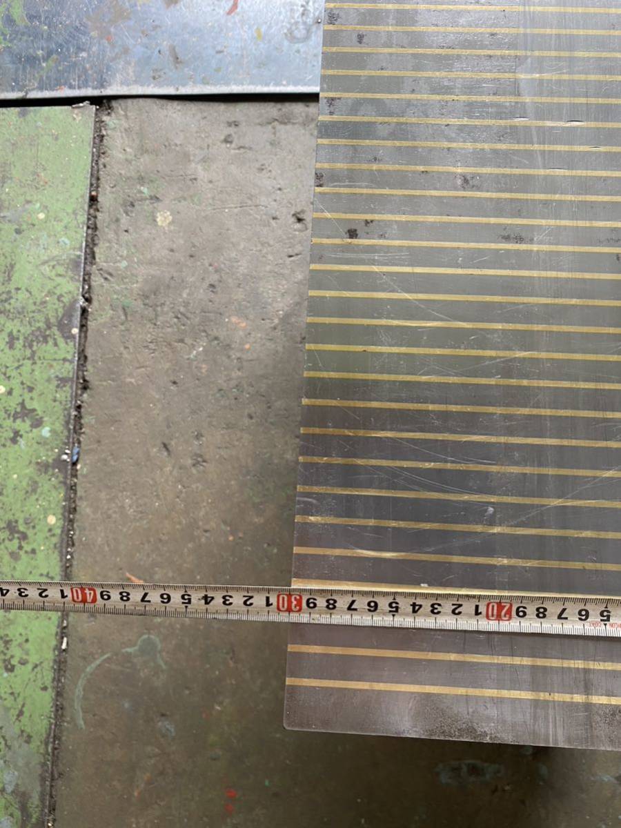 フジ磁工 マグネットチャック コントローラー付 中古 600×300×75 フジ磁工 マグネットチャック コントローラー付 中古 600×300×75