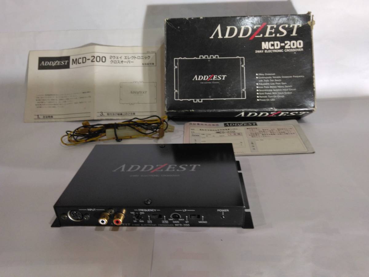 アゼスト　ADDZEST　MCD-200　２ウェイ　エレクトロニック　クロスオーバー　中古　完動品　　サブウーハー　コントロールにも_画像1