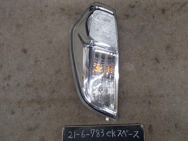 eK Space B11A left tail lamp light lens W13imazen1146-399 8330A919