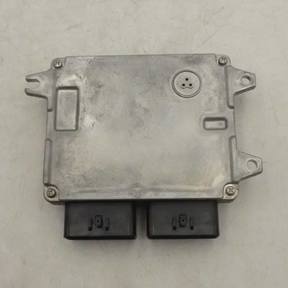 平成29年 ミニキャブトラック DS16T 純正 エンジンコンピューター ECU R06A 33910-82M00 中古 即決_画像3