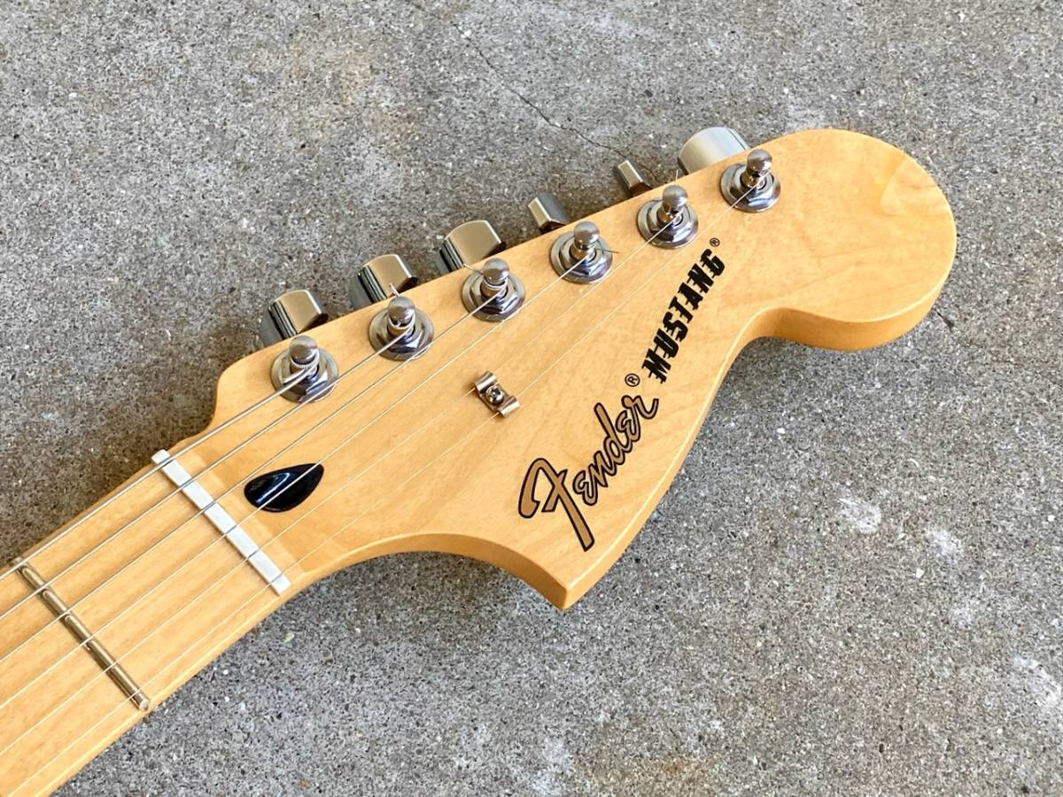 Yahoo!オークション - ワンオフ Fender Mustang King Gnu 常田大 Yahoo!オークション - ワンオフ Fender Mustang King Gnu 常田大