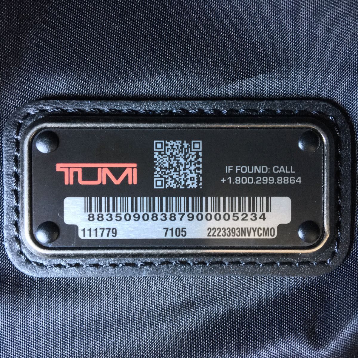 新品未使用　TUMI 2223393NVYCMO スリングバッグ　ボディバッグ　ネイビー　迷彩　カモフラージュ　アーミー