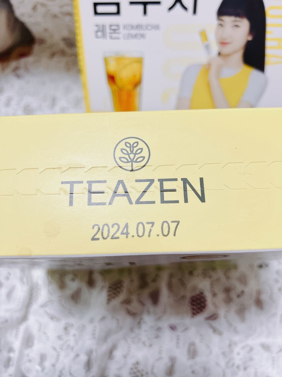 【人気商品】TEAZEN ティーゼン コンブチャレモン、パイナップル味 60本 