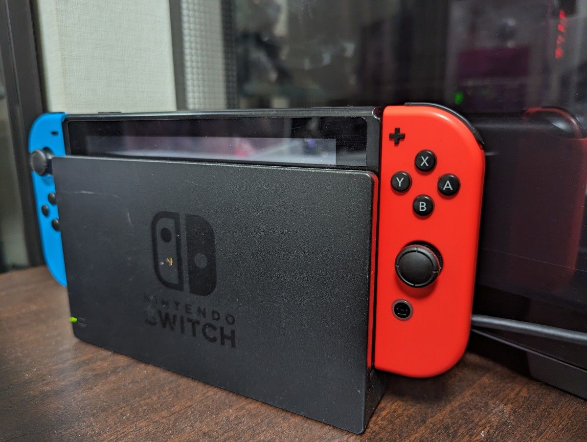 Nintendo Switch ネオンブルー ネオンレッド ニンテンドースイッチ本体 任天堂 箱なし