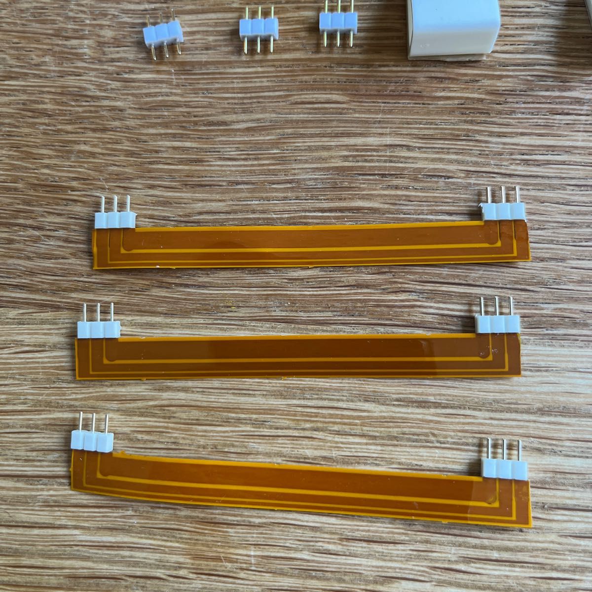 LEDテープライト　Ｕ型コネクタ