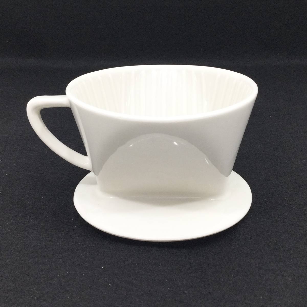 カリタ 101 102 陶製 コーヒードリッパー 2個セット 三つ穴 ホワイト 白 Karita (E965)_画像6