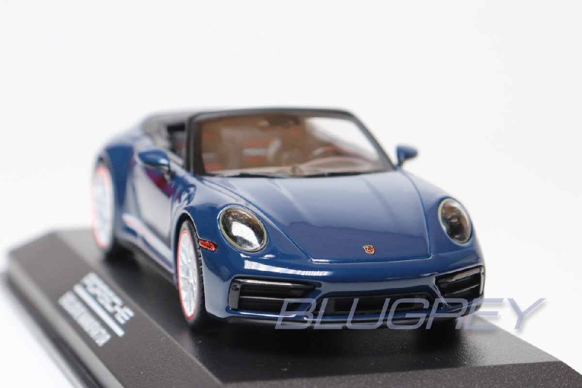 ディーラーモデル 1/43 ポルシェ 911 (992) カレラ GTS カブリオレ アメリカ エディション ブルー Porsche Carrera Cabriolet ミニカー_画像4