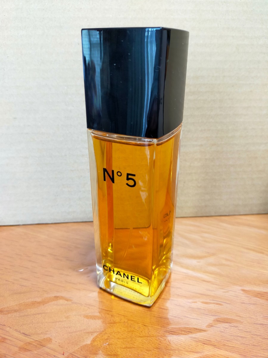 お安く♪残量95%、310g(^^ゞフルボトル 100mlトワレ「CHANEL No.5：ナンバーファイブ」EDT-SP（スプレー）全体美 _/_/交渉OK、匿名OK！_/_/_画像5