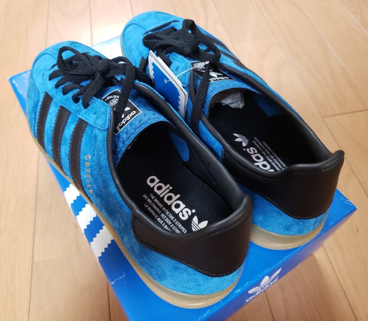 激レアの未使用 adidas GAZELLE INDOOR ガッツレー インドア ORIGINALS オリジナルス 人気サイズ27 US9 G63197 正規品 ガゼル 青 ブルー系_画像3