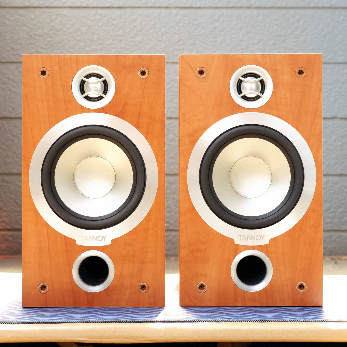 TANNOY mercury V1i スピーカー