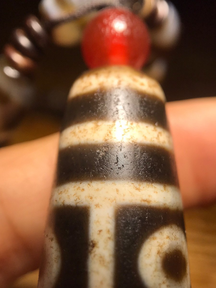 ◇古寳堂◇清瑪瑙製細密彫兩眼天珠九眼天珠ネックレス根付裝身具極細工