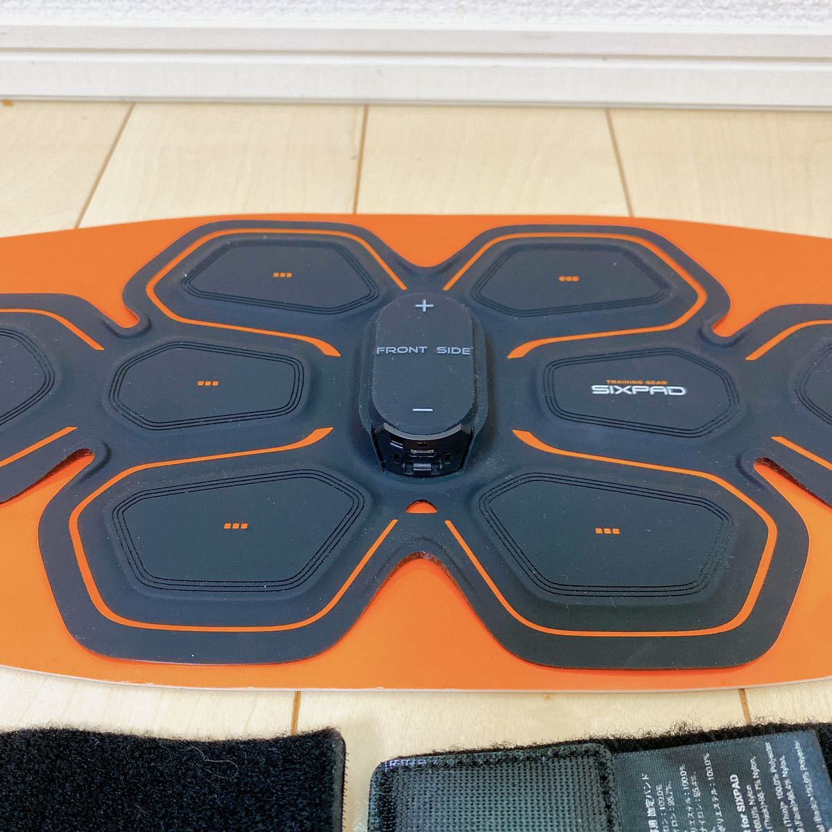 SIXPAD アブズベルト MTG シックスパッド 充電式 ジェルシート ABS BELT 1円スタート　EMS ダイエット　_画像3