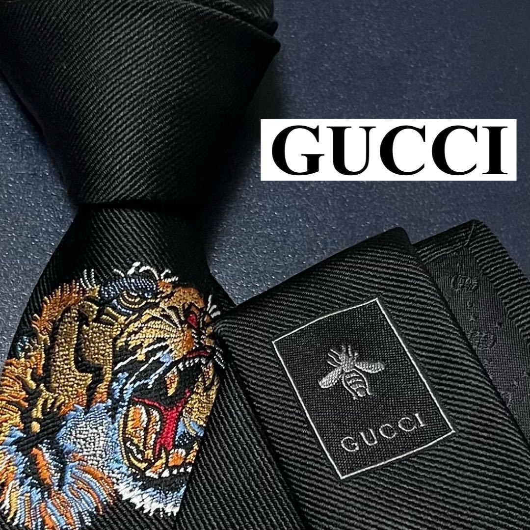 激レア 美品 ネクタイ GUCCI グッチ 現行タグ シルク100% 蜂 bee 刺繍 タイガー 虎 BTS テテ 芸能 ブラック 黒 ソリッド ワンポイント_画像1