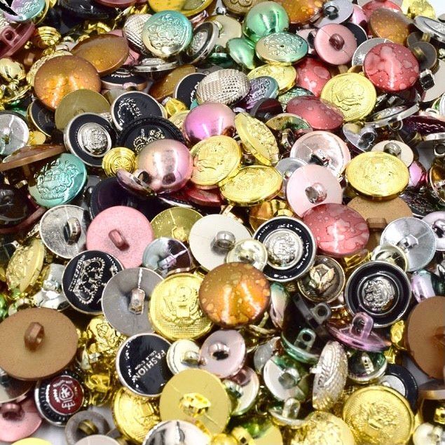 ボタン　釦　大量　手芸　裁縫　リメイク　加工　混合ボタン　洋服　アソート 手芸用品  昭和レトロ
