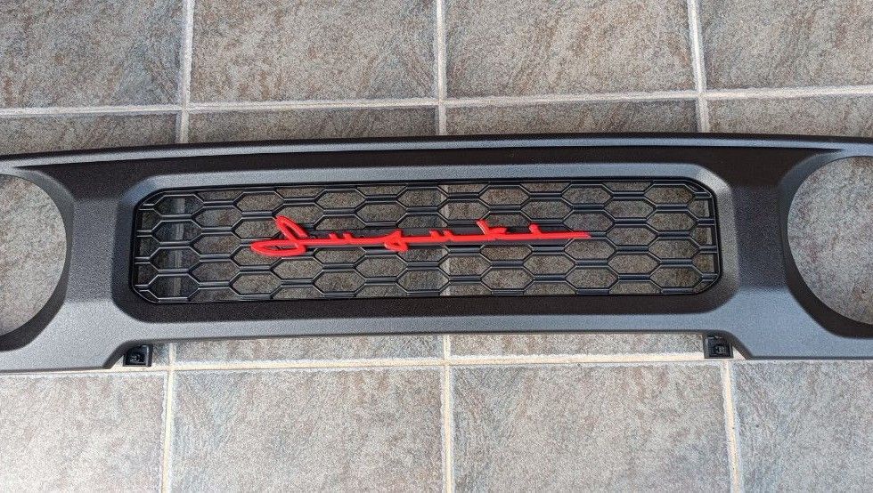 JB64 JB74 ジムニー ジムニーシエラ フロントグリル 本体 JB64 JB74 ジムニー ジムニーシエラ フロントグリル 本体