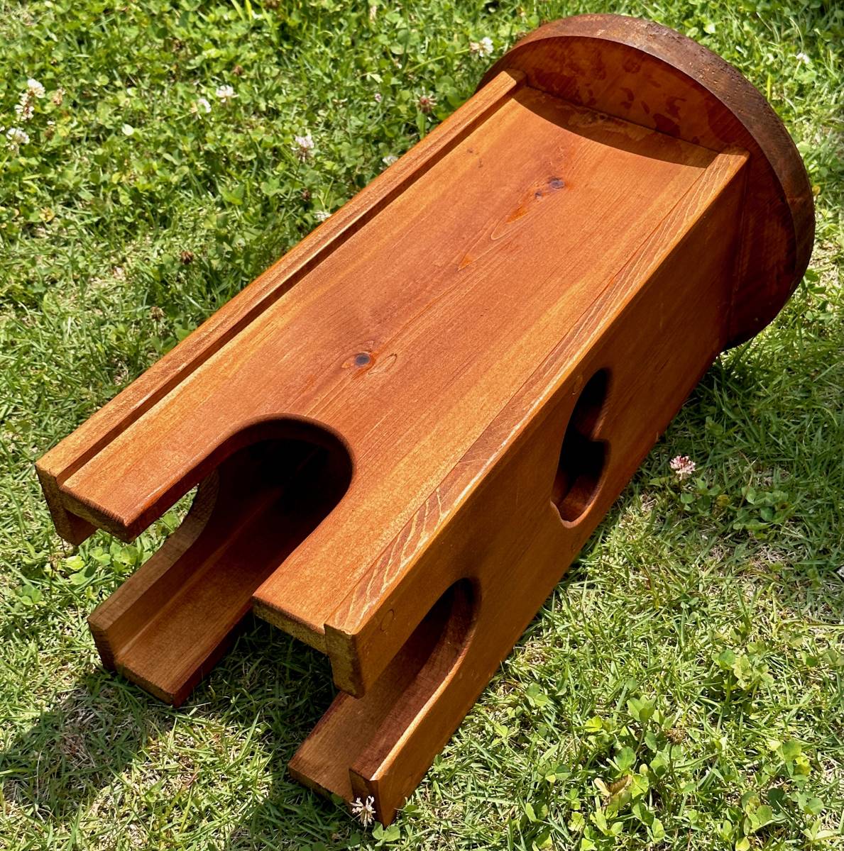 カントリー家具 ハンドメイド ラウンドスツール フラワースタンド 木製椅子 ハート透かし 直径29cm 高さ53cm_画像10