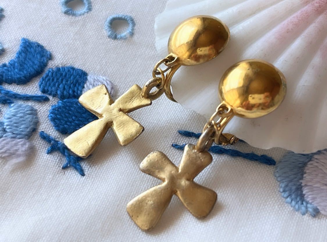 ヴィンテージ ** 美しいクロスモチーフ イヤリング vintage earrings_画像1