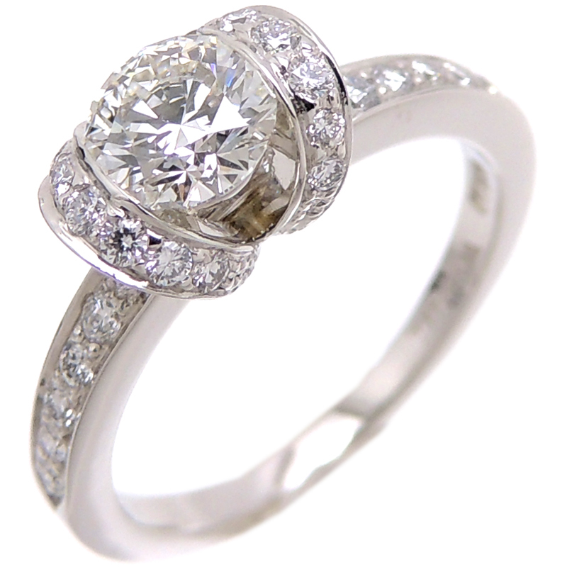 高級素材使用ブランド リング・指輪 リボン ダイヤモンド 0.59ct