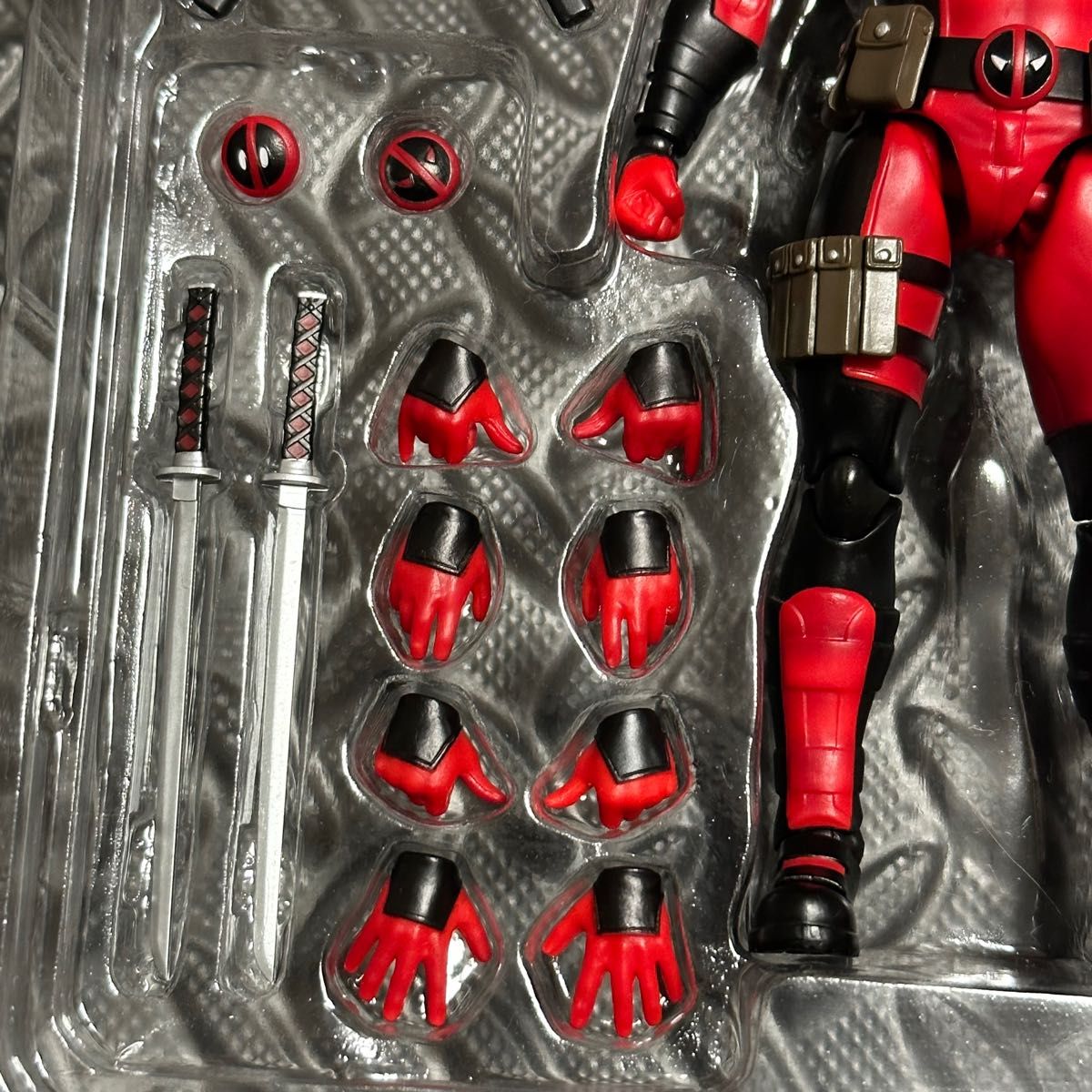 MAFEX No 082 デッドプール DEADPOOL GURIHIRU ART Ver|Yahoo MAFEX No 082 デッドプール DEADPOOL GURIHIRU ART Ver|Yahoo