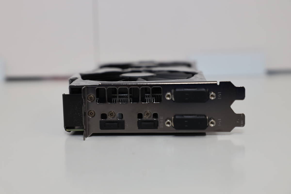 美品ASUS ROG Strix Radeon RX570 O8G Gaming GDDR5 DP HDMI DVI VR