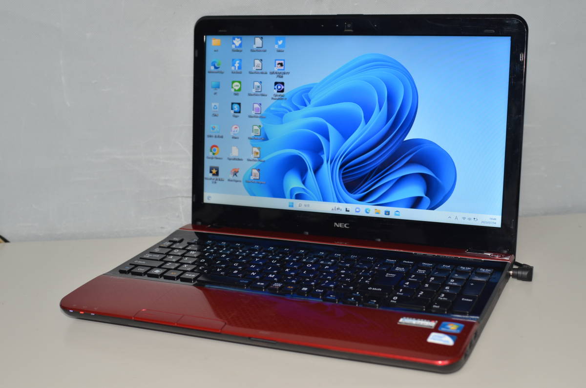 美品】 中古良品ノートパソコン Windows11+office Pentium-B970/メモリ