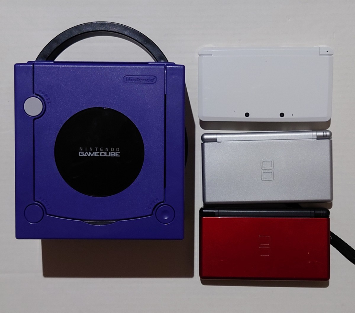 ジャンク】ゲームキューブ本体、3DS(DS Lite)本体、PS4コントローラー